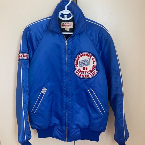 Vintage Blue Puffer Jacket - Picture 2 of 13